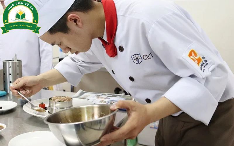 Mục tiêu đào tạo Sơ cấp nghiệp  vụ Bếp của trường Cao đẳng từ xa