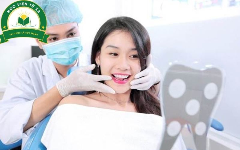 Trung cấp Kỹ thuật phục hình răng online là gì?