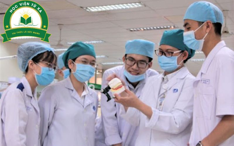 Tiết kiệm thời gian và chi phí cho việc học Trung cấp Kỹ thuật phục hình răng từ xa