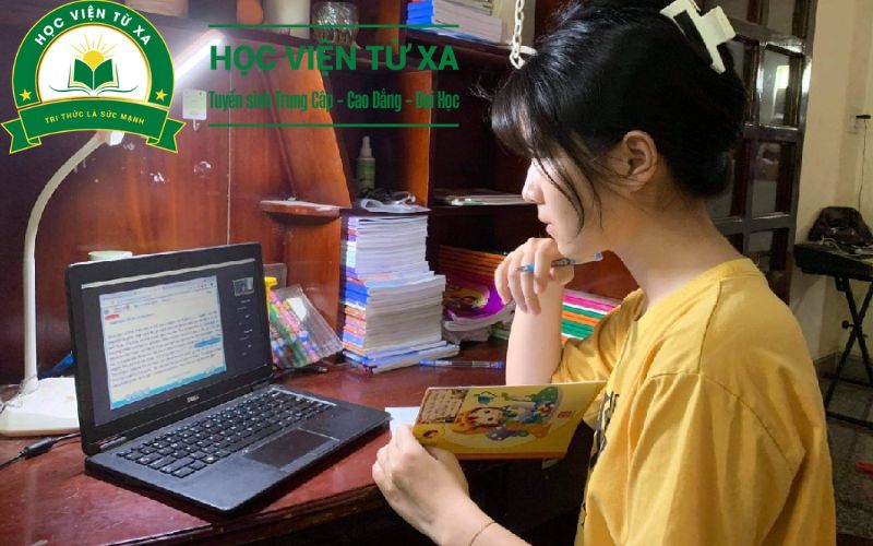 Chương trình học đa dạng của Trung cấp online