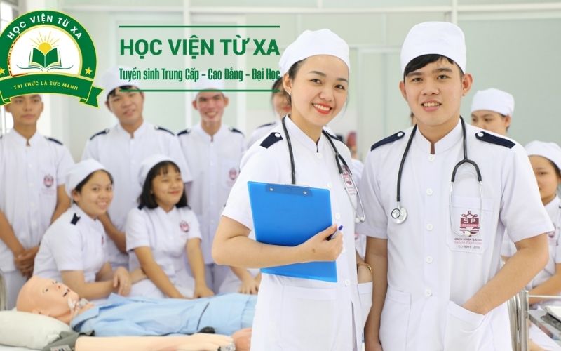 Tại sao nên theo học Y sĩ đa khoa ở Cao đẳng từ xa?