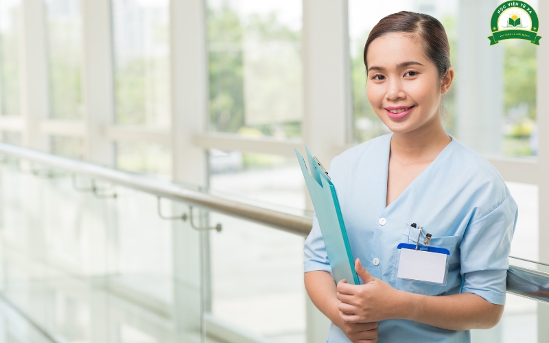 Tốt nghiệp ra trường làm gì?