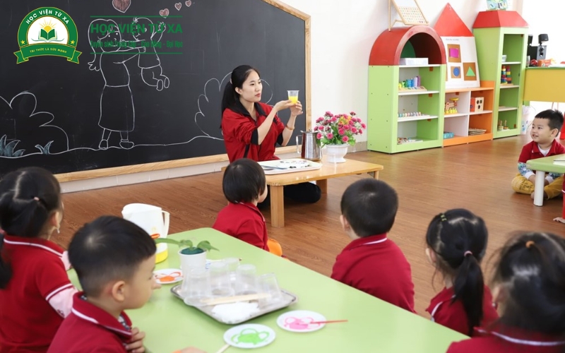 Tìm hiểu Cao đẳng Sư phạm mầm non vừa học vừa làm