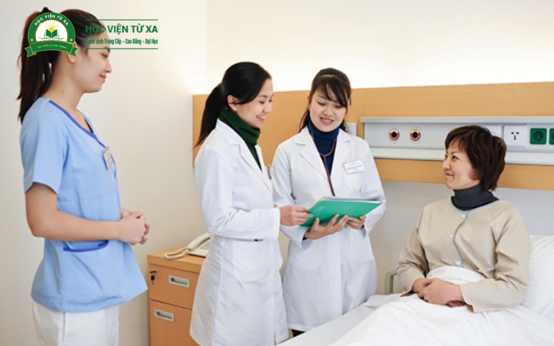 Chương trình học Cao đẳng Điều dưỡng trực tuyến