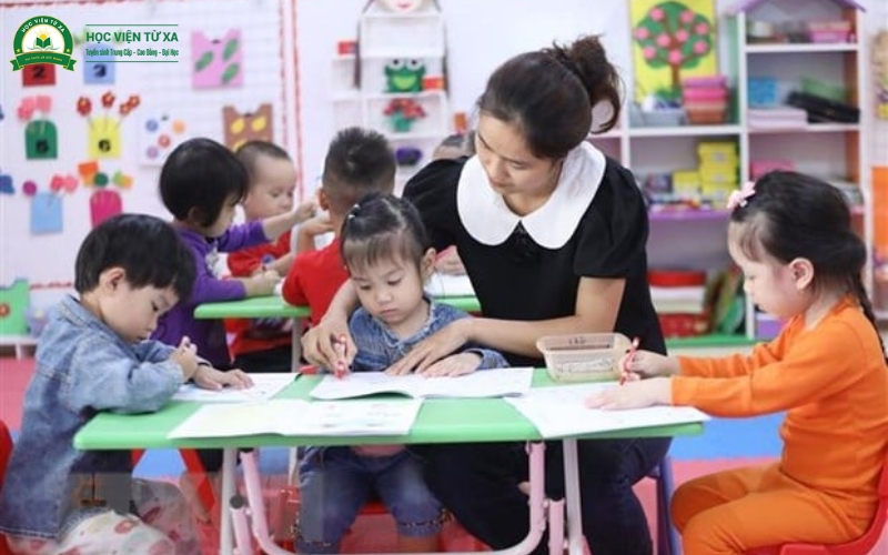 Học Cao đẳng Sư phạm mầm non trực tuyến ở đâu uy tín?