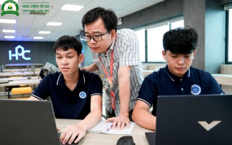 Thông tin xét tuyển ngành Công nghệ thông tin tại Cao đẳng Từ xa