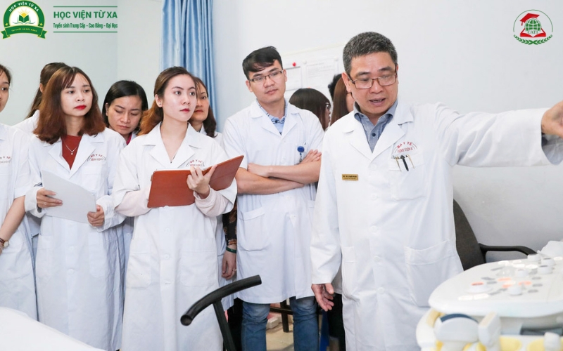 Bằng Cao đẳng Y học cổ truyền online có dễ xin việc không?
