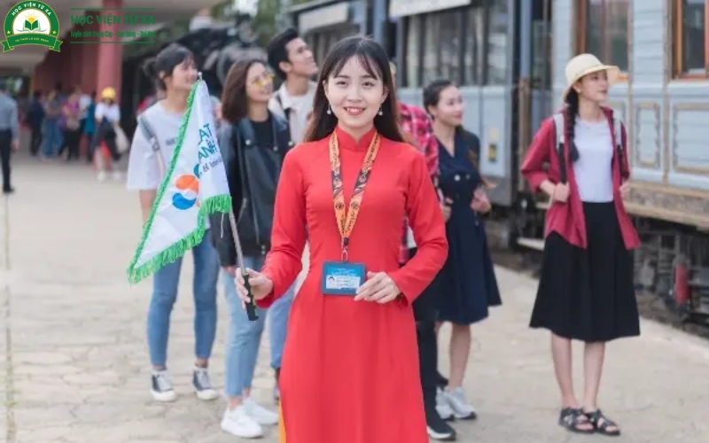 Giá trị bằng Trung cấp Hướng dẫn du lịch như thế nào?