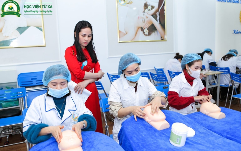 Nội dung đào tạo chương trình Cao đẳng chăm sóc sắc đẹp online
