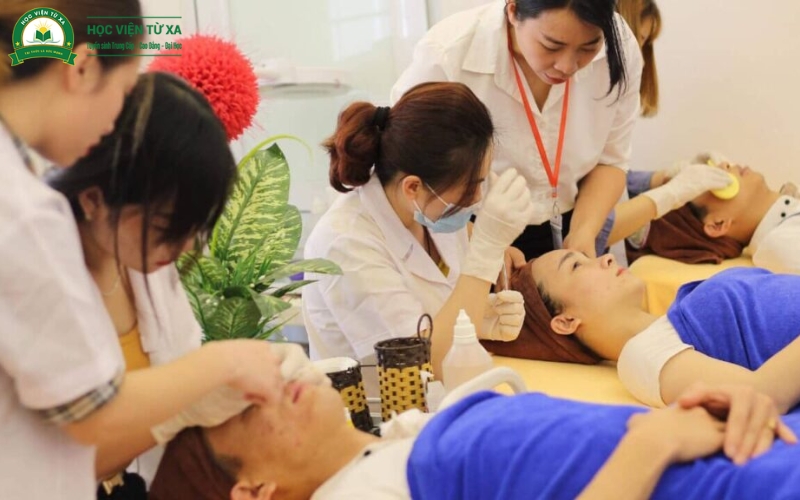 Tầm quan trọng khi học Cao đẳng Chăm sóc sắc đẹp online