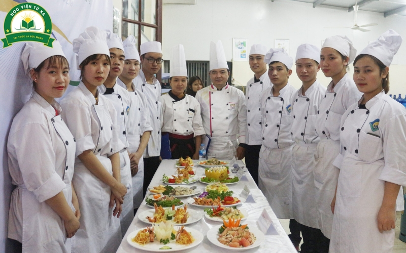 Tốt nghiệp Cao đẳng Kỹ thuật chế biến món ăn ra trường làm gì?