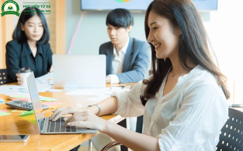 Thông tin xét tuyển Trung cấp Kế toán doanh nghiệp Từ xa tại Cao đẳng Từ xa