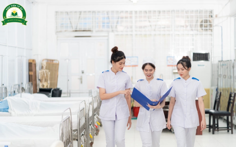 Thông tin xét tuyển Trung cấp Điều dưỡng chính quy