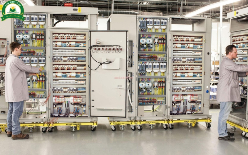 Giới thiệu Trung cấp Điện công nghiệp là gì?