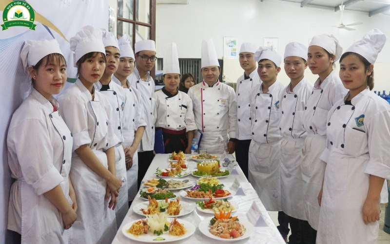 Trung cấp Kỹ thuật chế biến món ăn là gì?