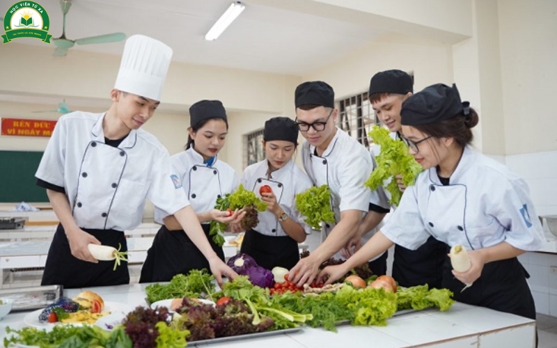 Trung cấp Kỹ thuật chế biến món ăn được học những gì?