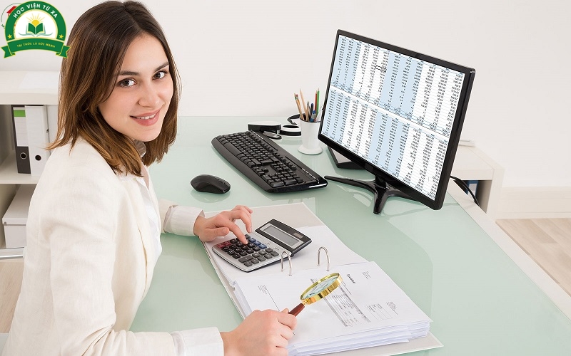 Học Online Văn bằng 2 Trung cấp Kế toán phù hợp với ai?