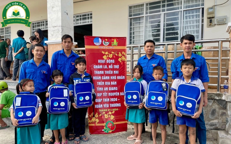 Lý do nên học Cao đẳng Công tác xã hội?