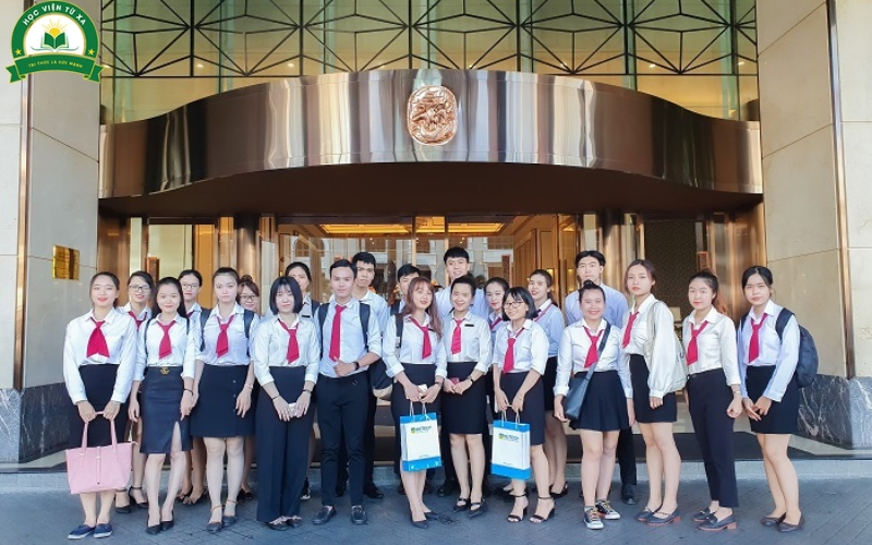 Trung cấp Quản trị lữ hành là gì?