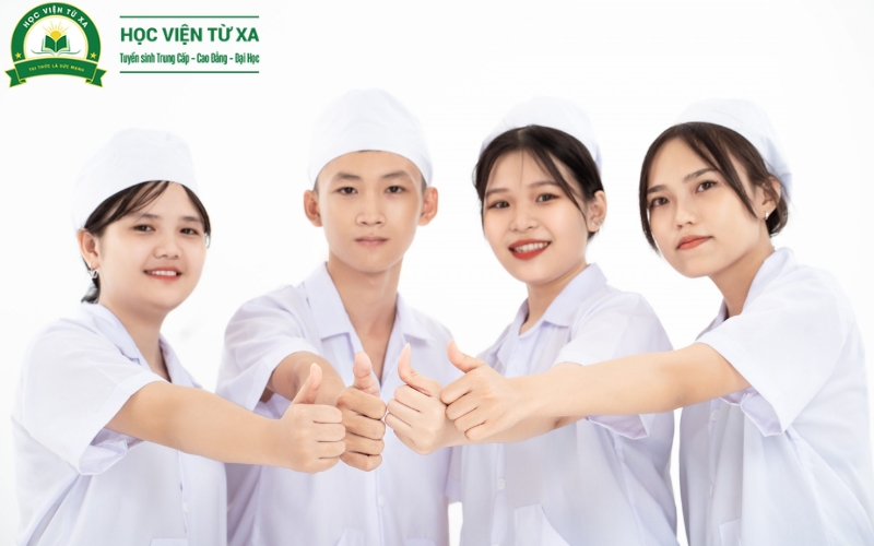 Tìm hiểu về chương trình học Trung cấp ngành Điều dưỡng Online