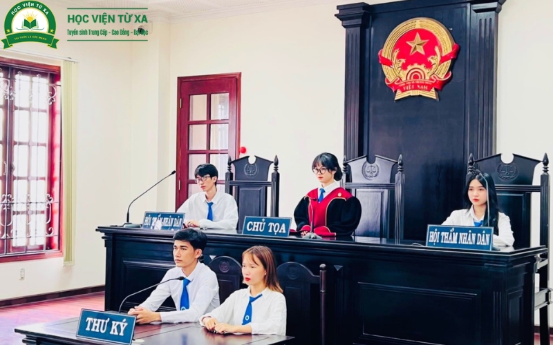 Lý do nên học Trung cấp Pháp luật hiện nay