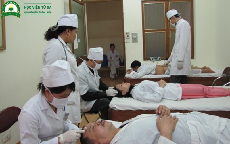 Trường học Cao đẳng ngành Y học cổ truyền tại TP.HCM mà các bạn trẻ nên biết?