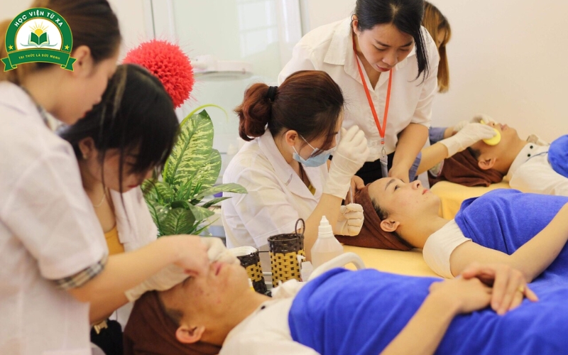 Những hiểu lầm khi học từ xa ngành Chăm sóc sắc đẹp