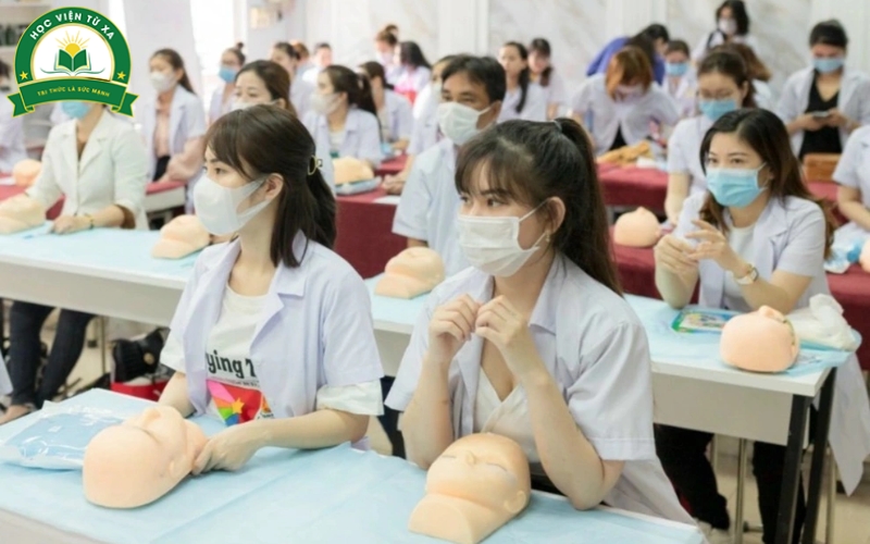 Chương trình đào tạo Liên thông ngành Chăm sóc sắc đẹp học những gì?