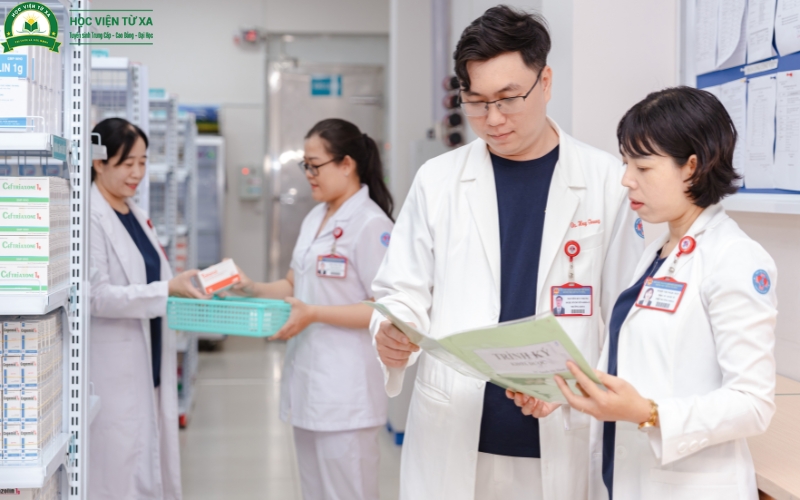 Địa chỉ học Liên thông ngành Dược sĩ được nhiều người quan tâm hiện nay
