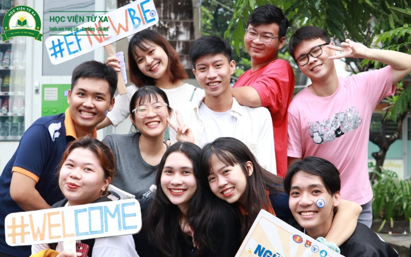Ưu điểm khi học từ xa Văn bằng 2 Trung cấp Tiếng Anh