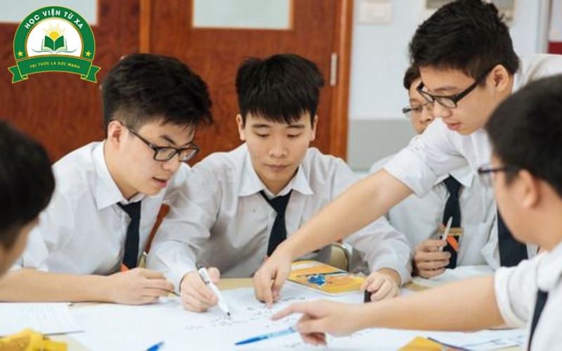 Điều kiện đăng ký Trung cấp học cuối tuần có khó không?