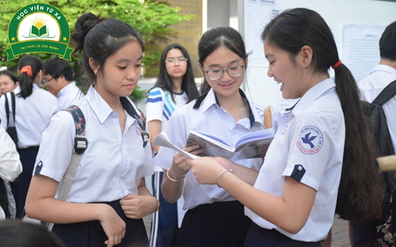 Đăng ký khóa học Cao đẳng học cuối tuần tại Trường Cao đẳng Từ xa