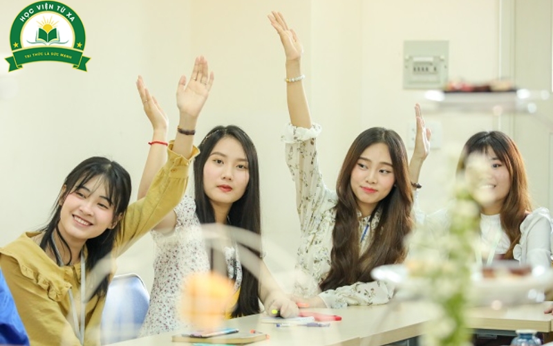 Mức lương của người học Trung cấp Tiếng Anh sau khi ra trường