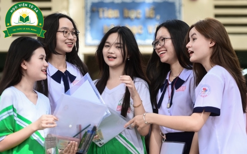 Vì sao nhiều người lựa chọn khóa học Cao đẳng học cuối tuần?