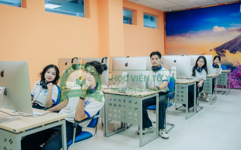 Ngành Công nghệ thông tin xét học bạ cần những gì?