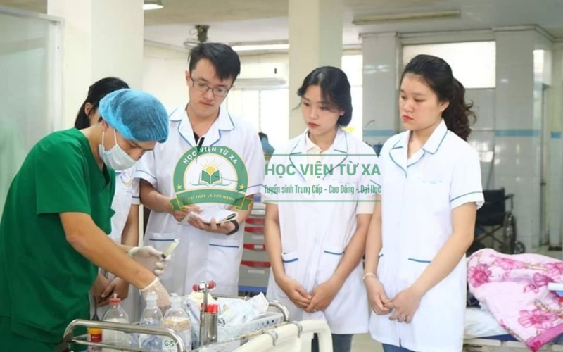 Học Cao đẳng Y sĩ đa khoa từ xa mất bao lâu?