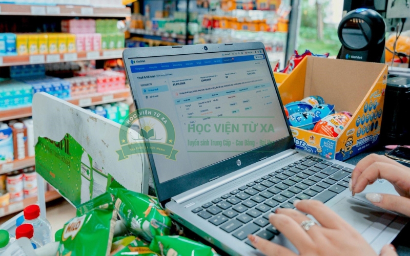 Học Trung cấp Kế toán có được Liên thông lên Cao đẳng, Đại học không?