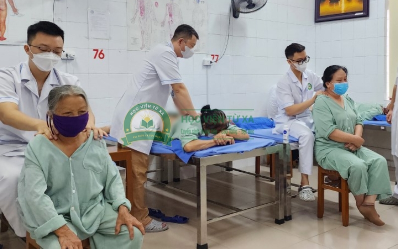 Chương trình học Trung cấp Y học cổ truyền ở TPHCM ra sao?