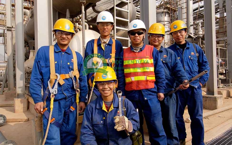 Trường đào tạo ngành Bảo hộ lao động vừa học vừa làm ở đâu uy tín?